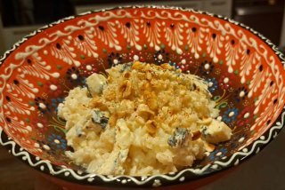 Il a l'air drôlement crémeux ce risotto... Une recette parfaite en ces temps frisquets et pluvieux.